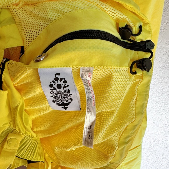 Free people FP Movement Peak To Peak Popover Ski/hiking jacket size S NWOT - Picture 9 of 10